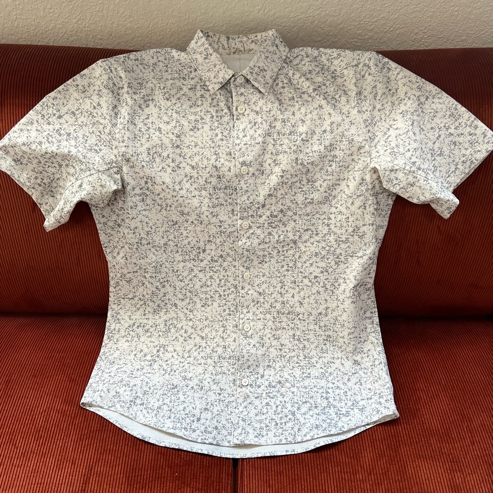 Lululemon Airing Easy Short Sleeve Shirt